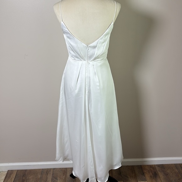 DB STUDIO Ruched Charmeuse Sheath Dress with Brooch Faux Wrap Skirt White Size 2 - Picture 9 of 14